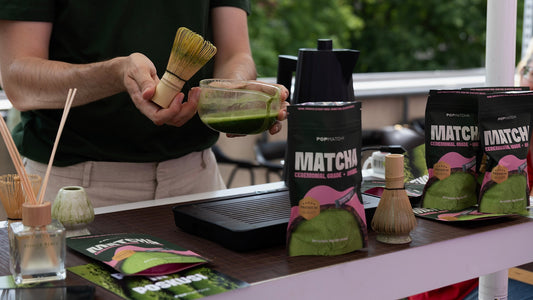 POP MATCHA JE URADNO MED VAMI!